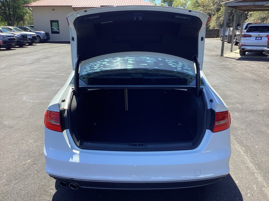 2015 Audi A4 Image 23