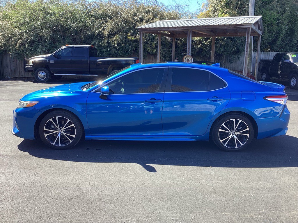 2020 Toyota Camry Image 4