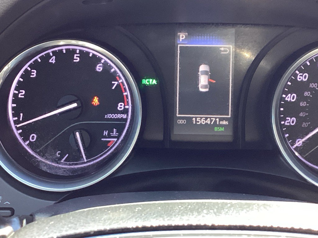 2020 Toyota Camry Image 19