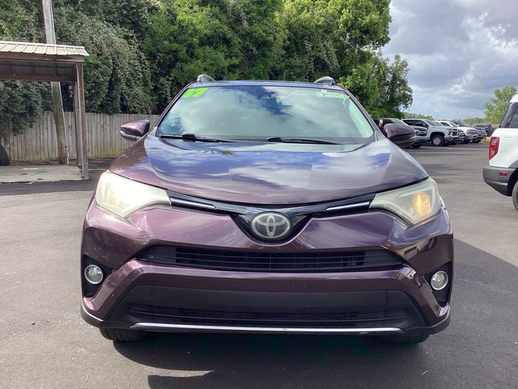 2017 Toyota Rav4 Image 2