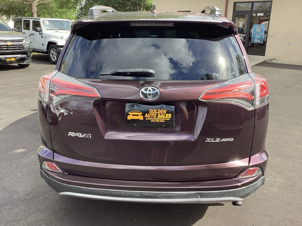 2017 Toyota Rav4 Image 6