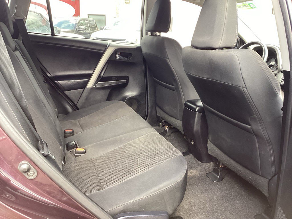2017 Toyota Rav4 Image 11