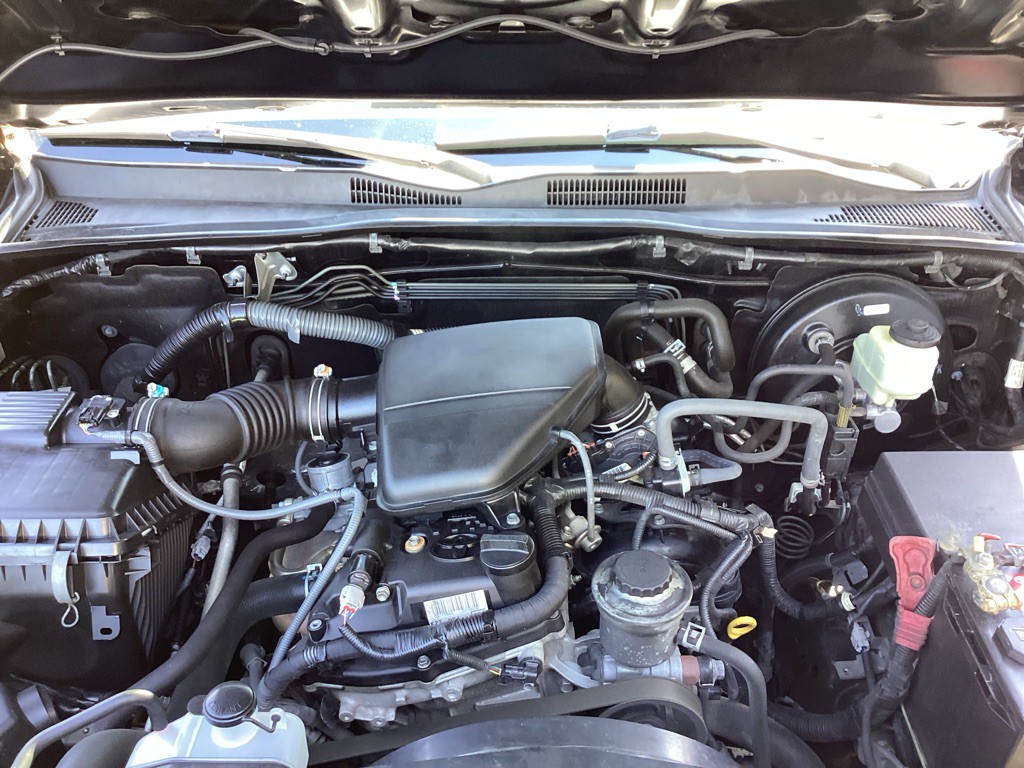 2016 Toyota Tacoma Image 9