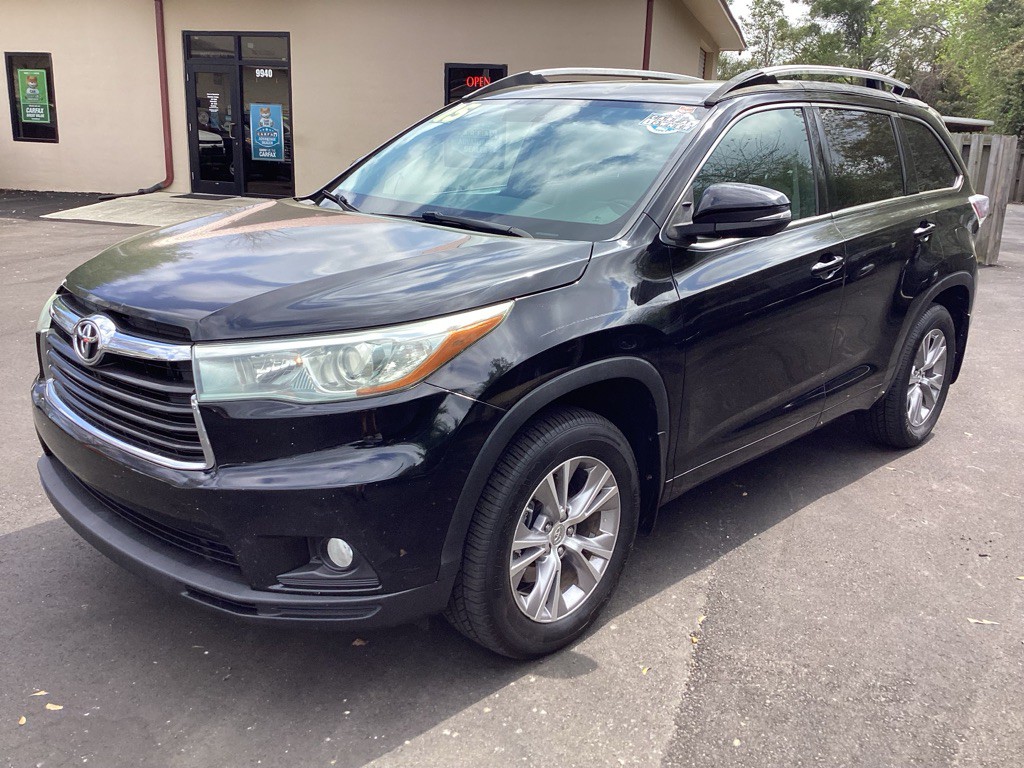 2015 Toyota Highlander Image 3