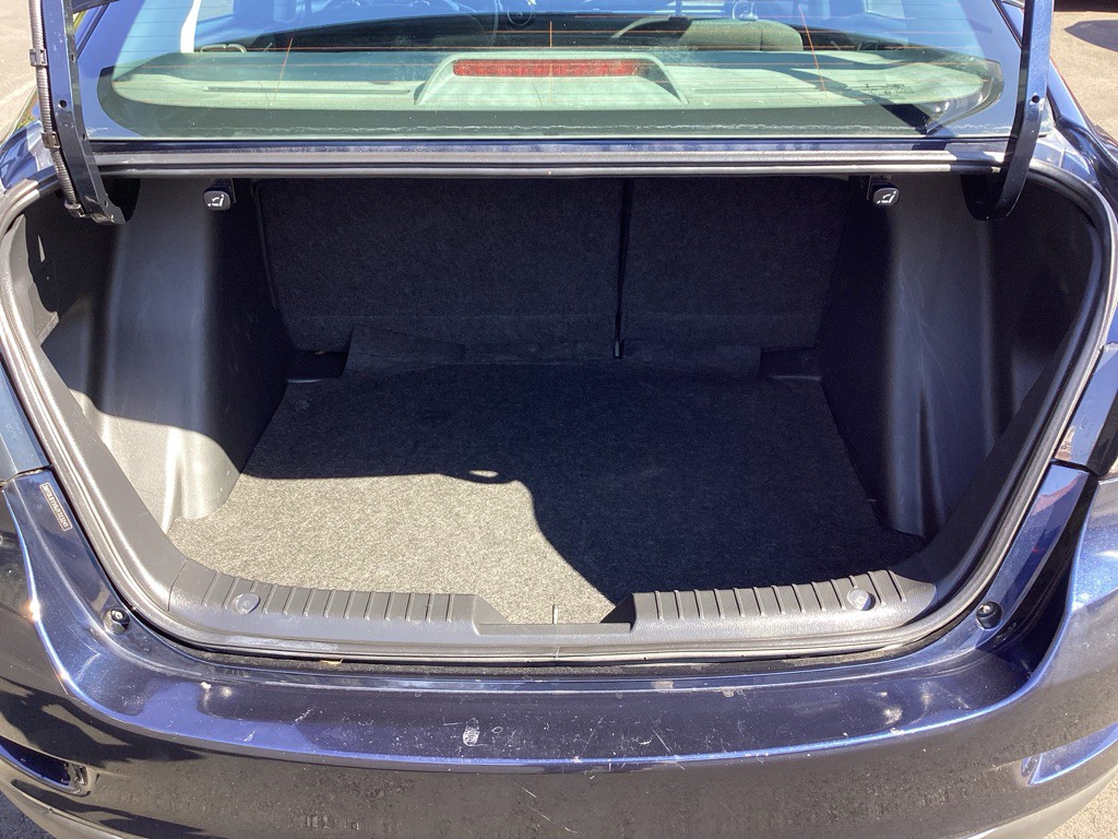 2018 Toyota Yaris Image 13