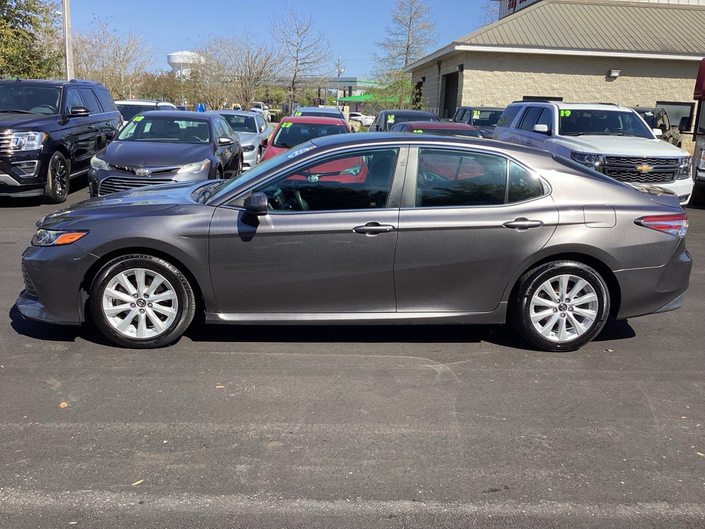 2018 Toyota Camry Image 4