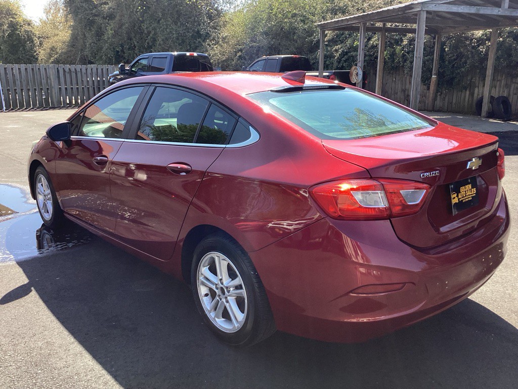 2017 Chevrolet Cruze Image 5