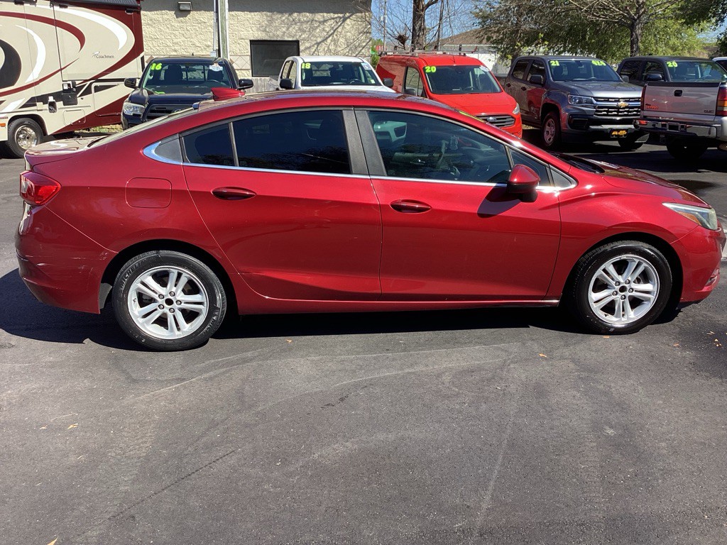 2017 Chevrolet Cruze Image 8