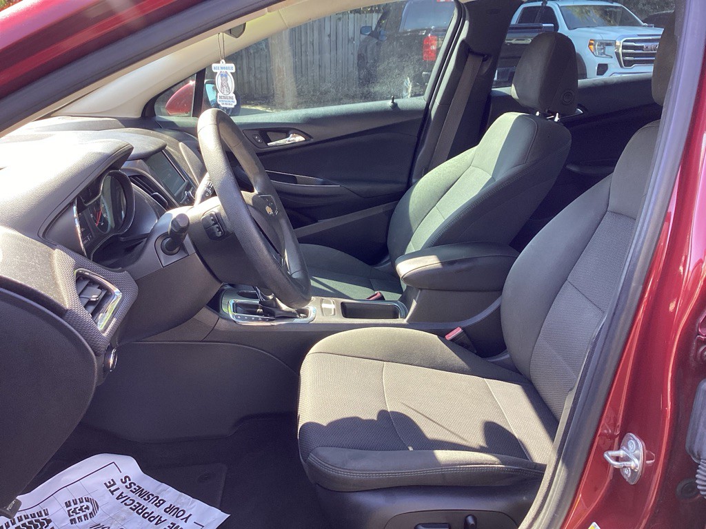 2017 Chevrolet Cruze Image 9