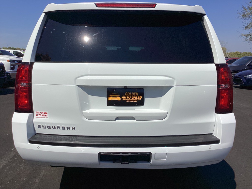 2019 Chevrolet Suburban Image 6