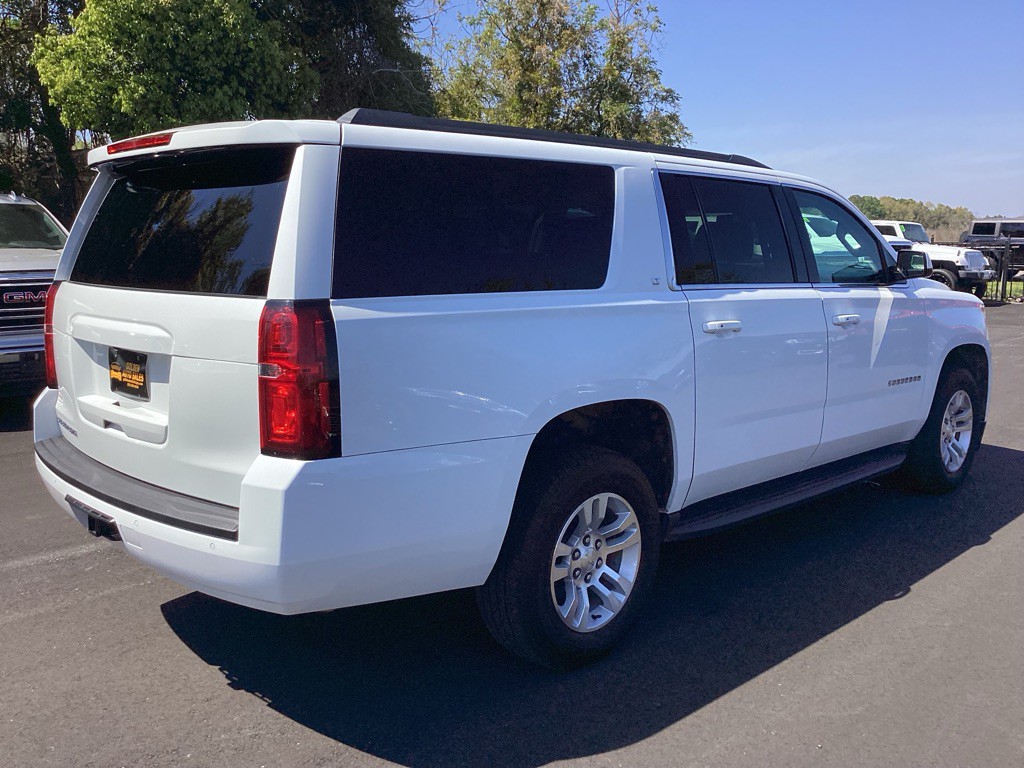 2019 Chevrolet Suburban Image 7