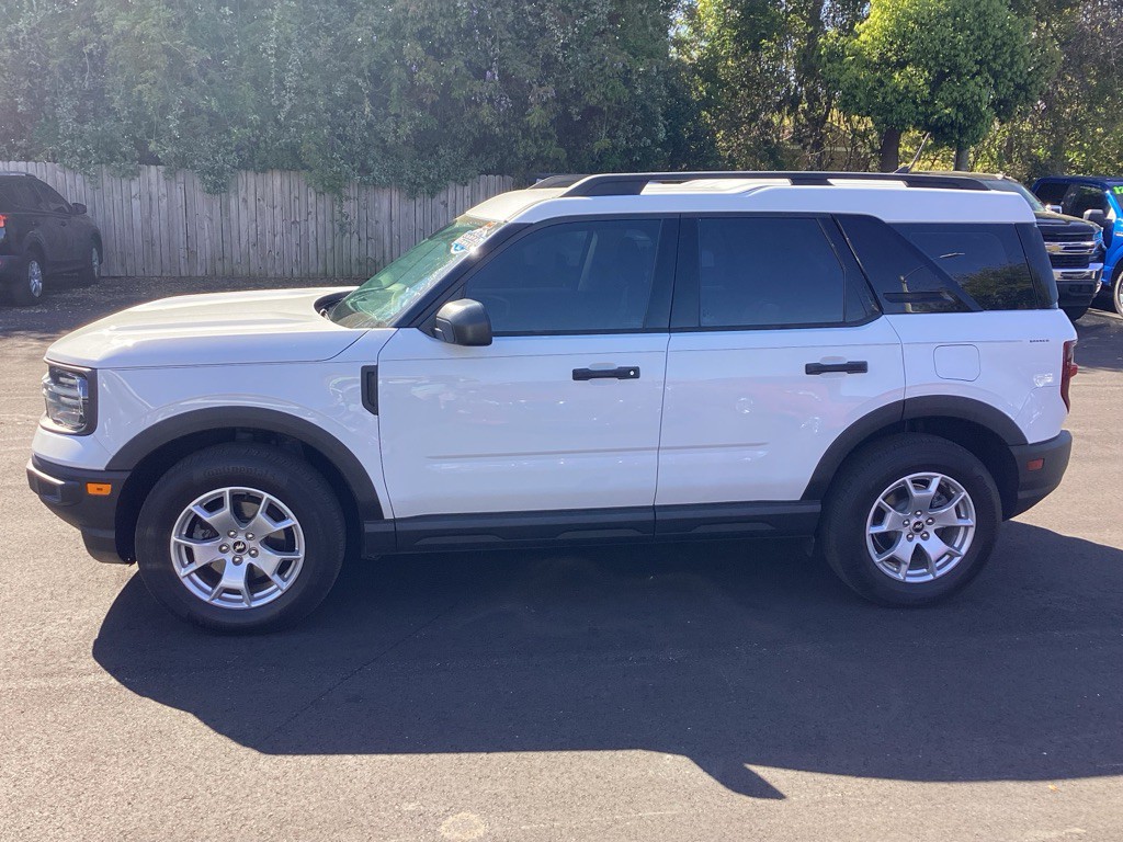 2022 Ford Bronco Image 4