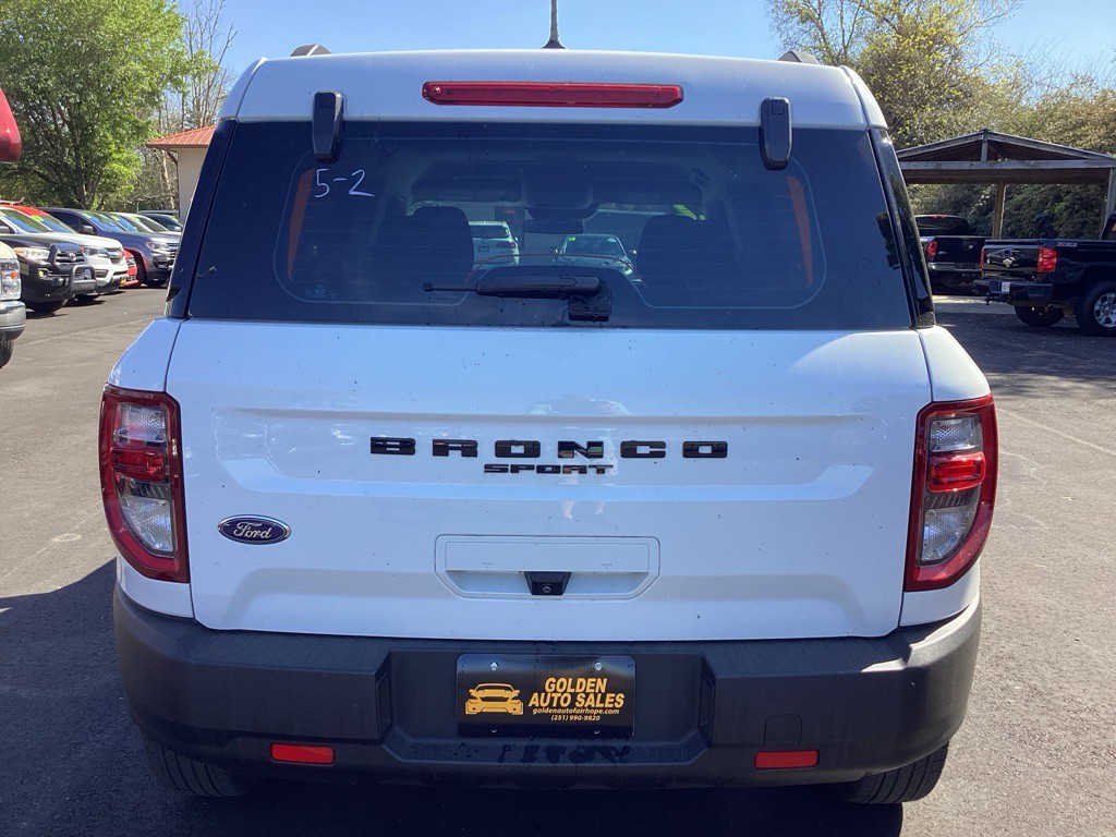 2022 Ford Bronco Image 6