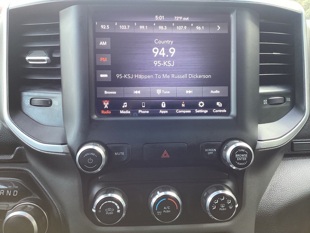 2021 RAM 1500 Image 17