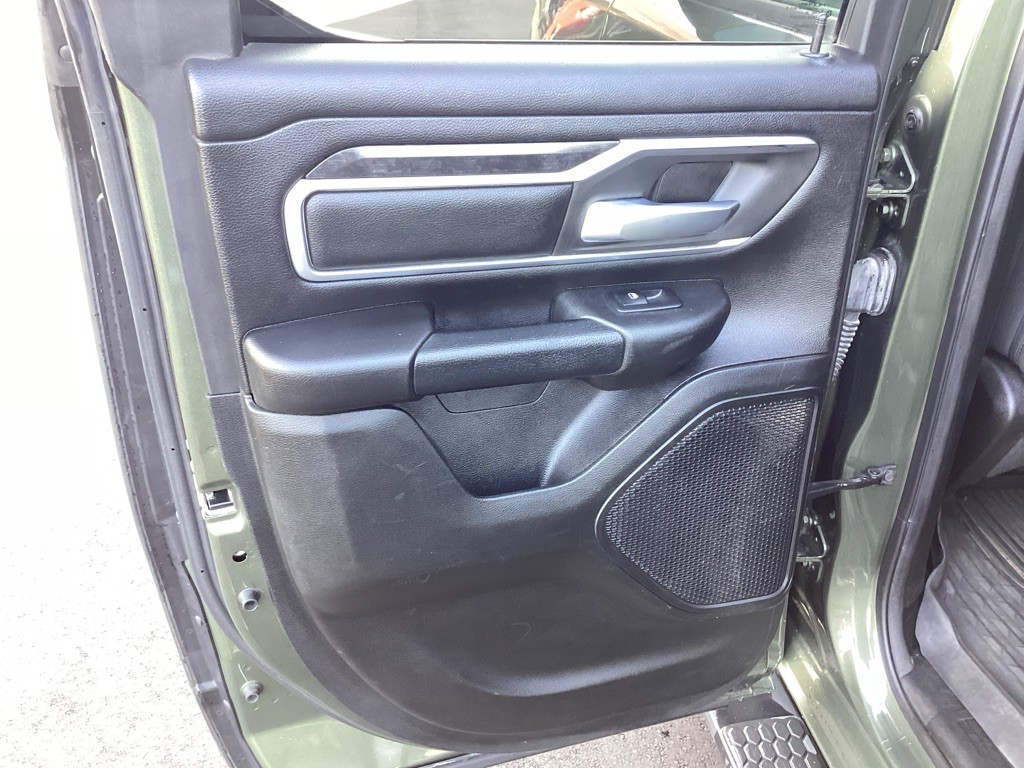 2021 RAM 1500 Image 25