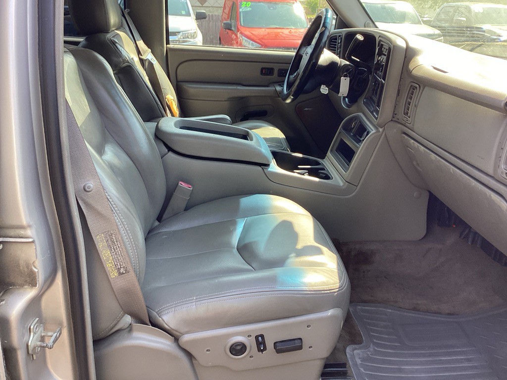 2005 GMC Sierra Image 10