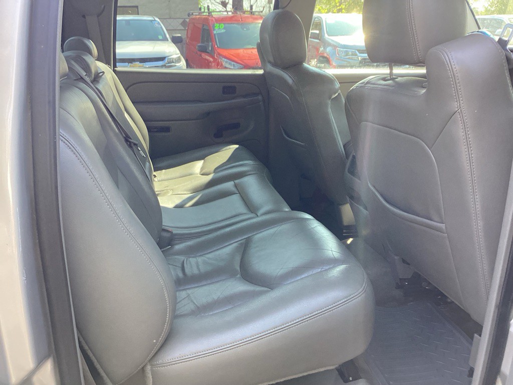 2005 GMC Sierra Image 12