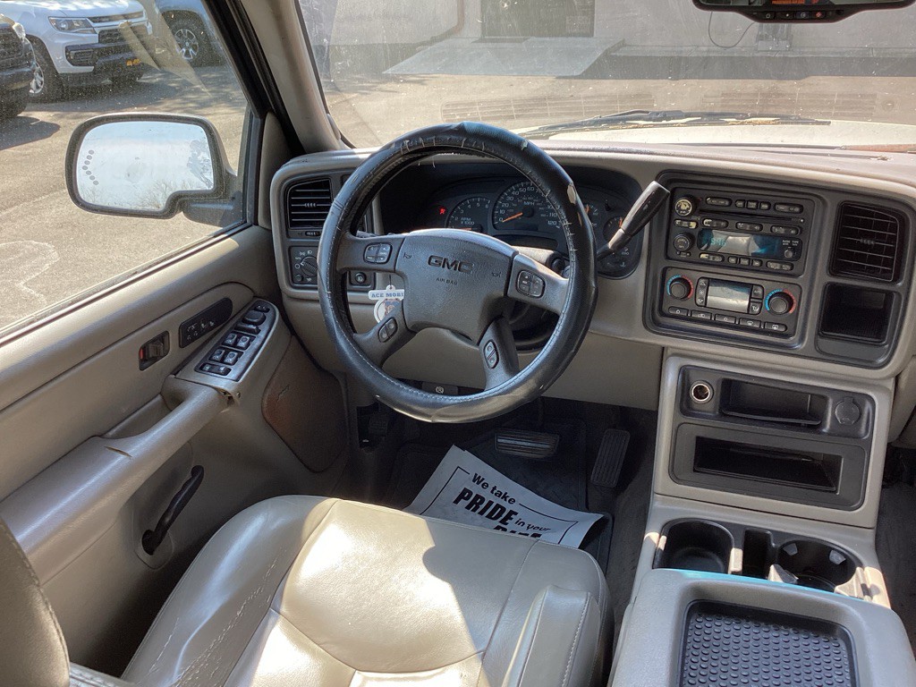 2005 GMC Sierra Image 14