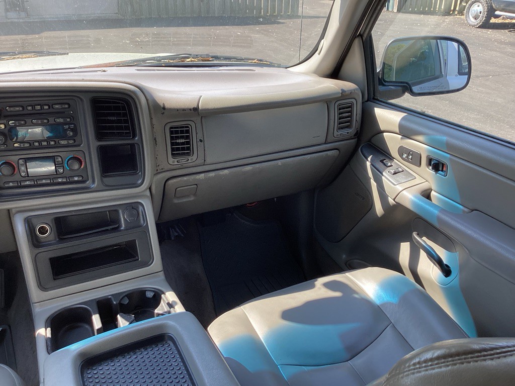 2005 GMC Sierra Image 15