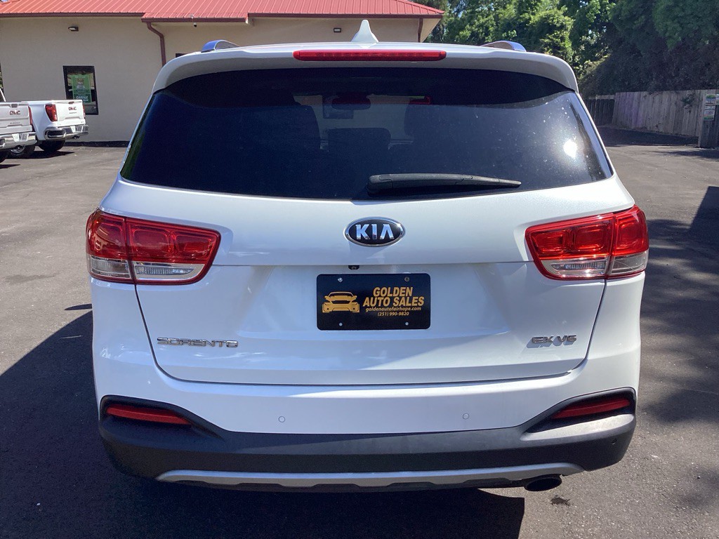 2017 Kia Sorento Image 6