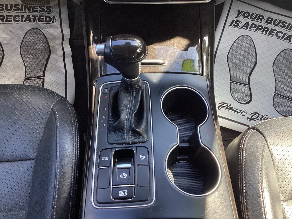 2017 Kia Sorento Image 19