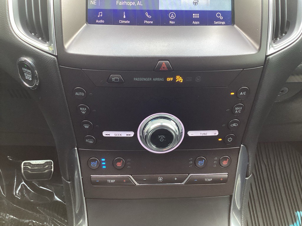2020 Ford Edge Image 18