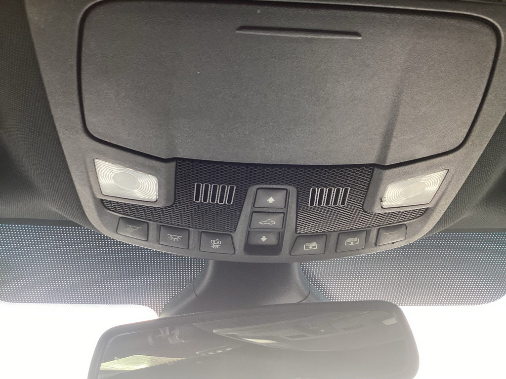 2020 Ford Edge Image 23