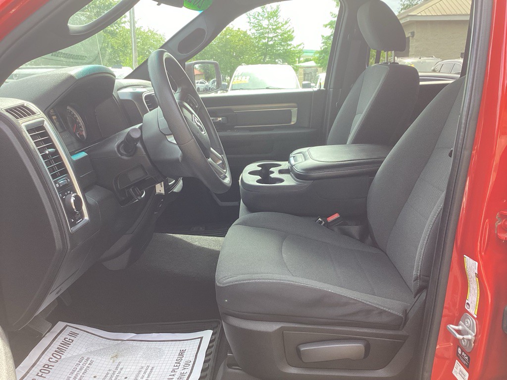 2021 RAM 1500 Image 9