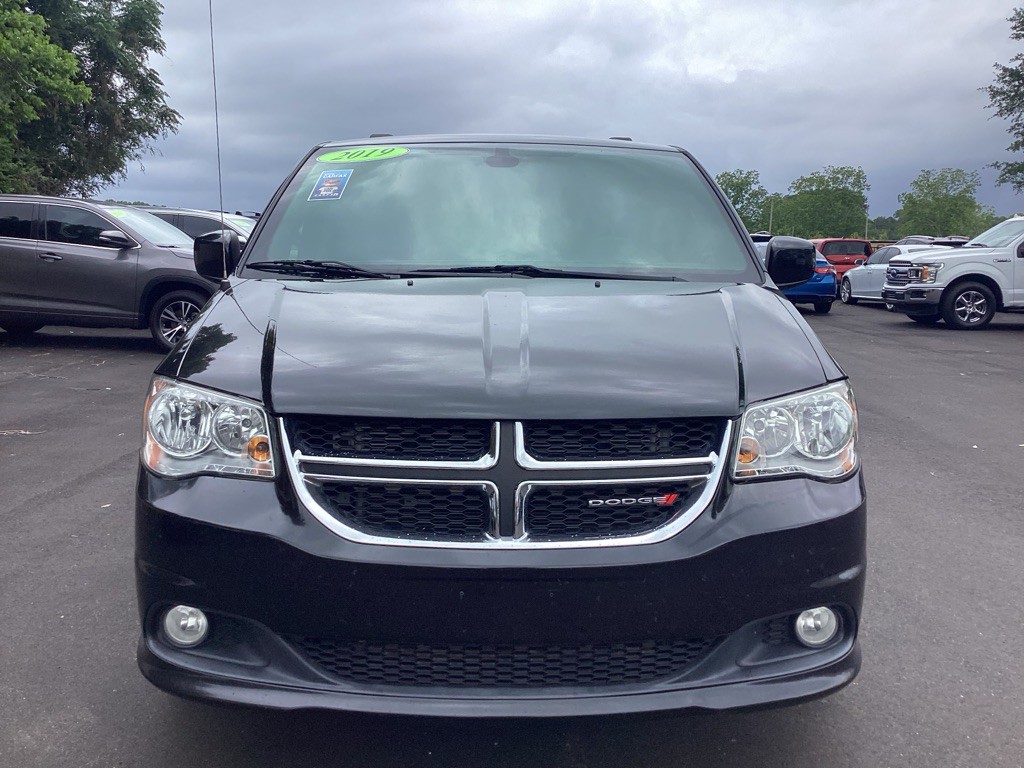 2019 Dodge Grand Caravan Image 2