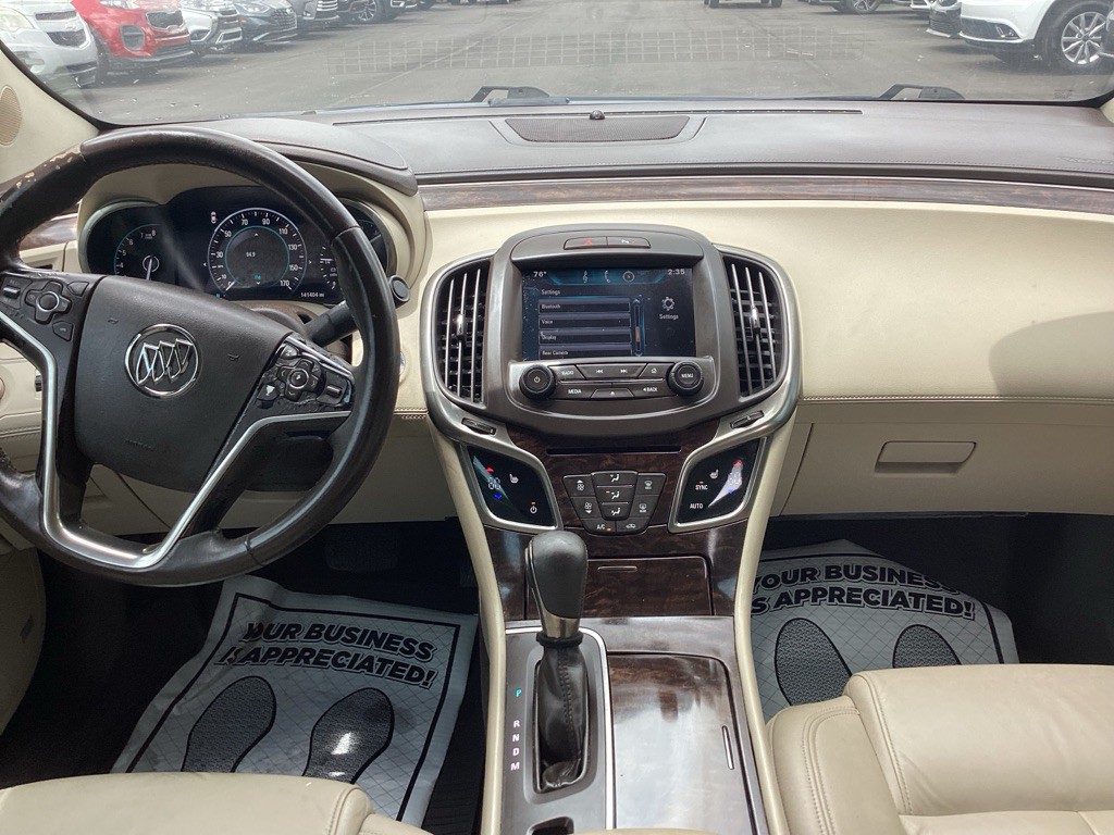 2015 Buick Lacrosse Image 19