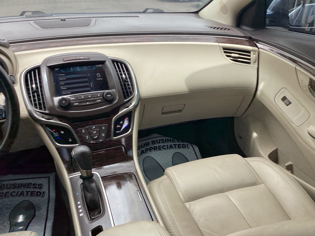 2015 Buick Lacrosse Image 20