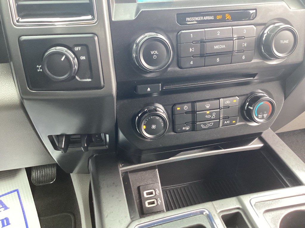 2018 Ford F-150 Image 17