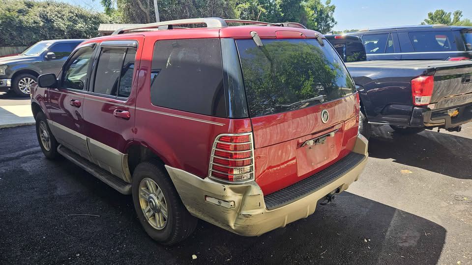 2004 Mercury Mountaineer Image 7