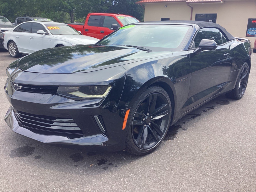 2017 Chevrolet Camaro Image 3