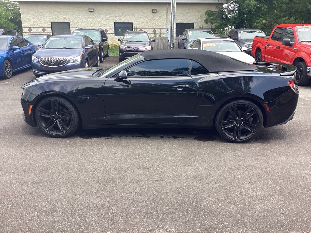 2017 Chevrolet Camaro Image 4
