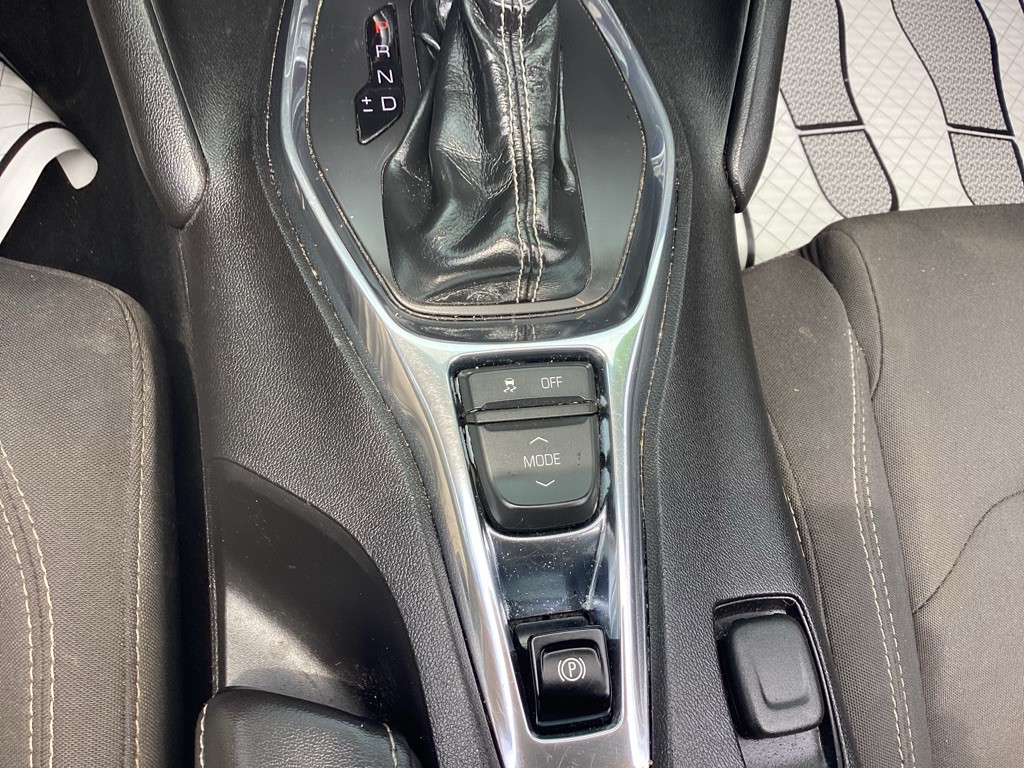 2017 Chevrolet Camaro Image 19