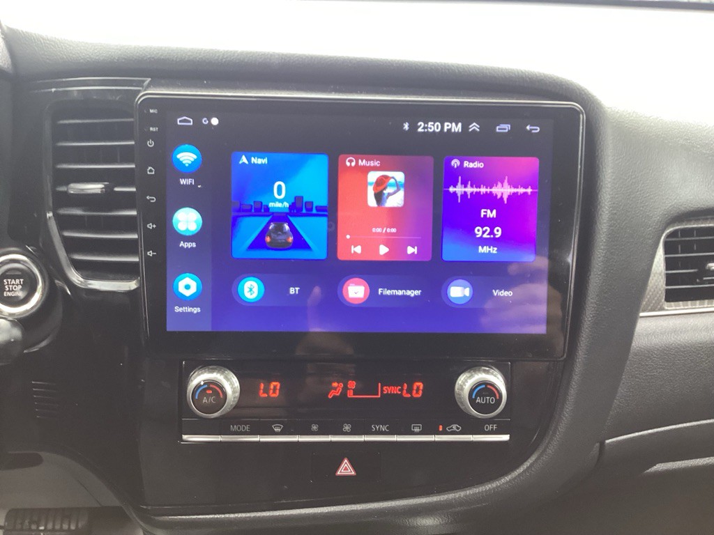 2020 Mitsubishi Outlander Image 18