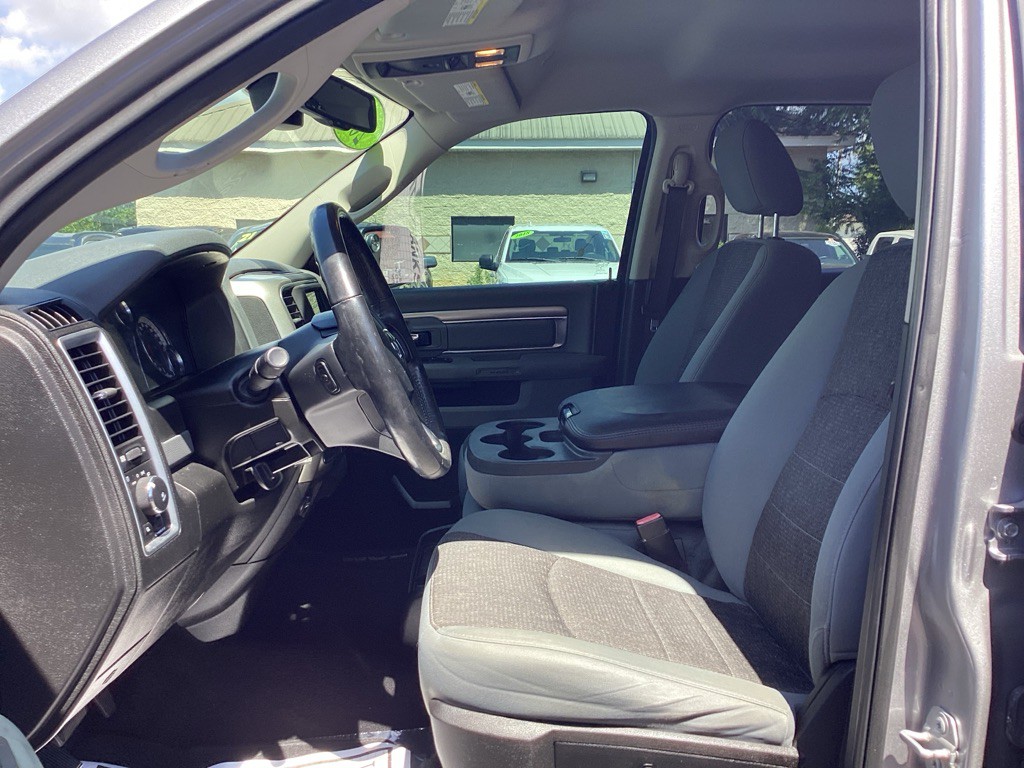 2019 RAM 1500 Image 9