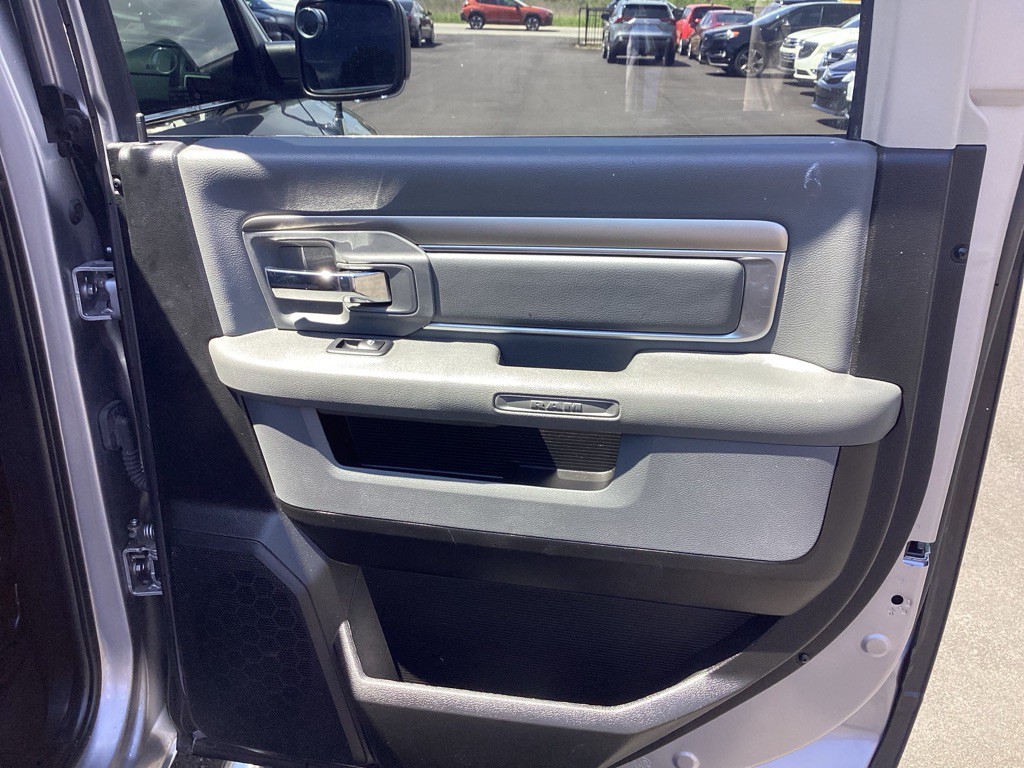 2019 RAM 1500 Image 23