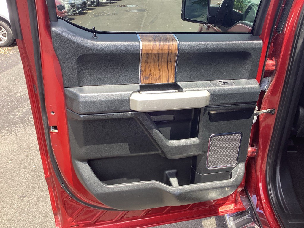 2018 Ford F-150 Image 28