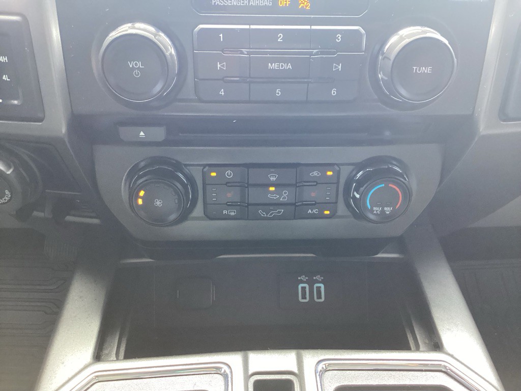 2016 Ford F-150 Image 14