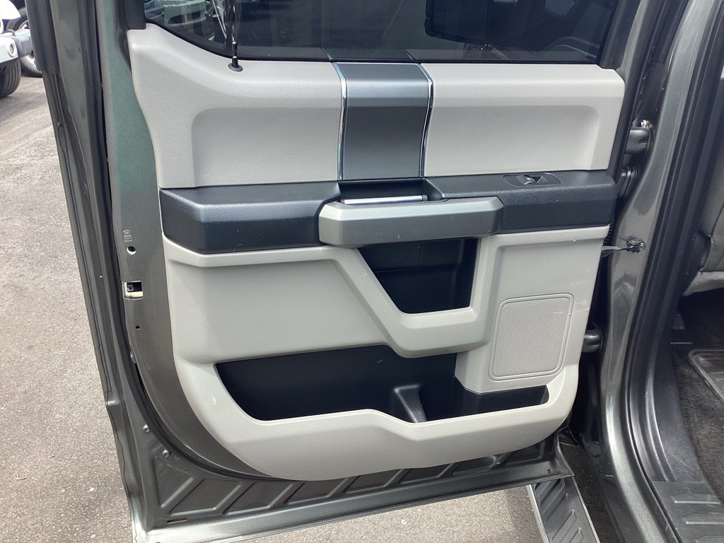 2016 Ford F-150 Image 24