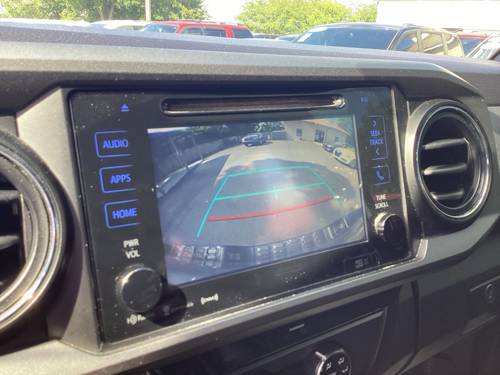 2016 Toyota Tacoma Image 20
