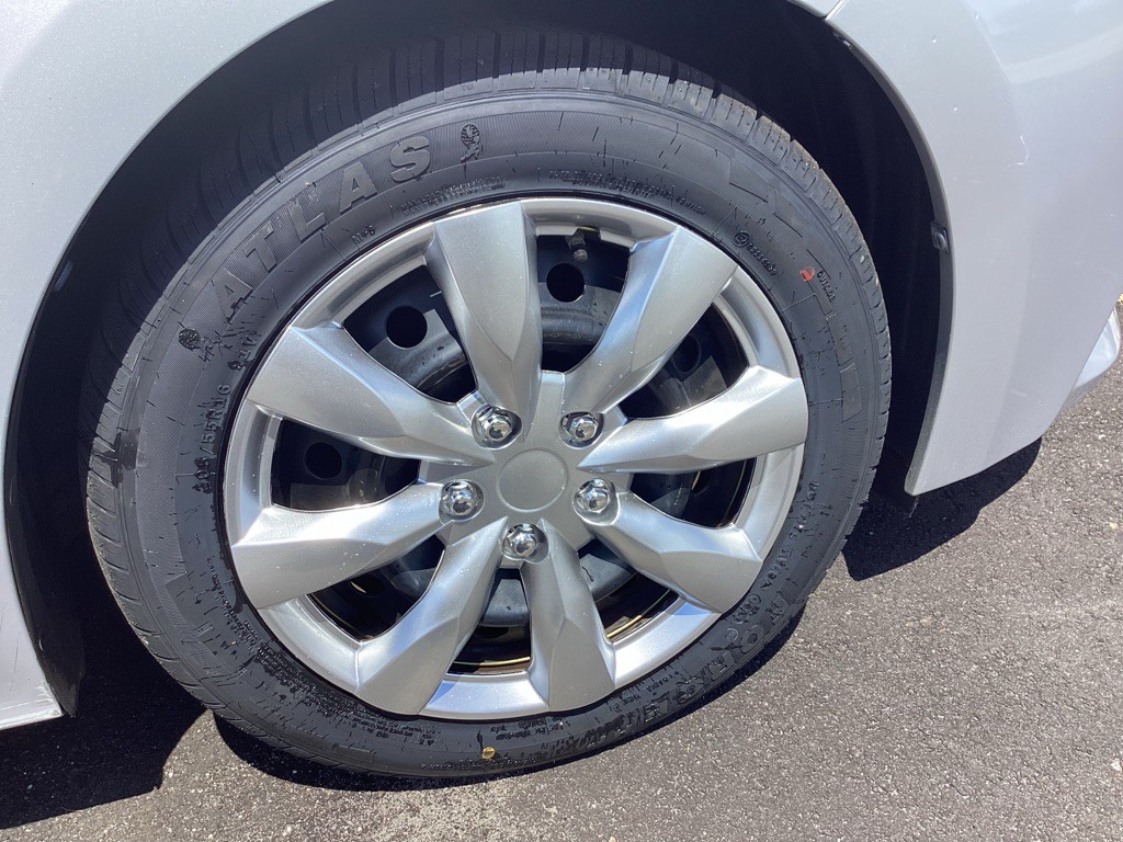 2014 Toyota Corolla Image 23
