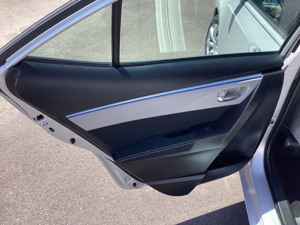 2014 Toyota Corolla Image 25