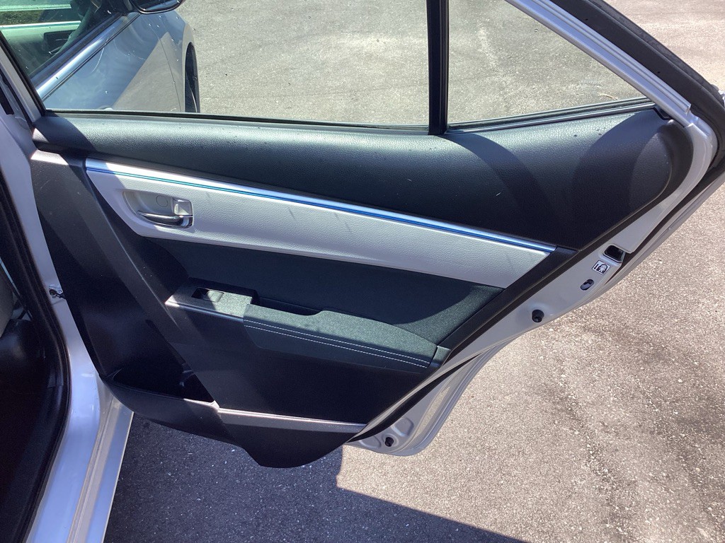 2014 Toyota Corolla Image 26