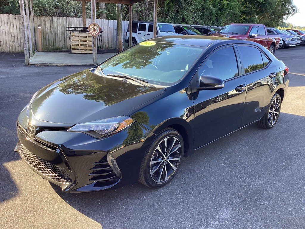 2018 Toyota Corolla Image 3