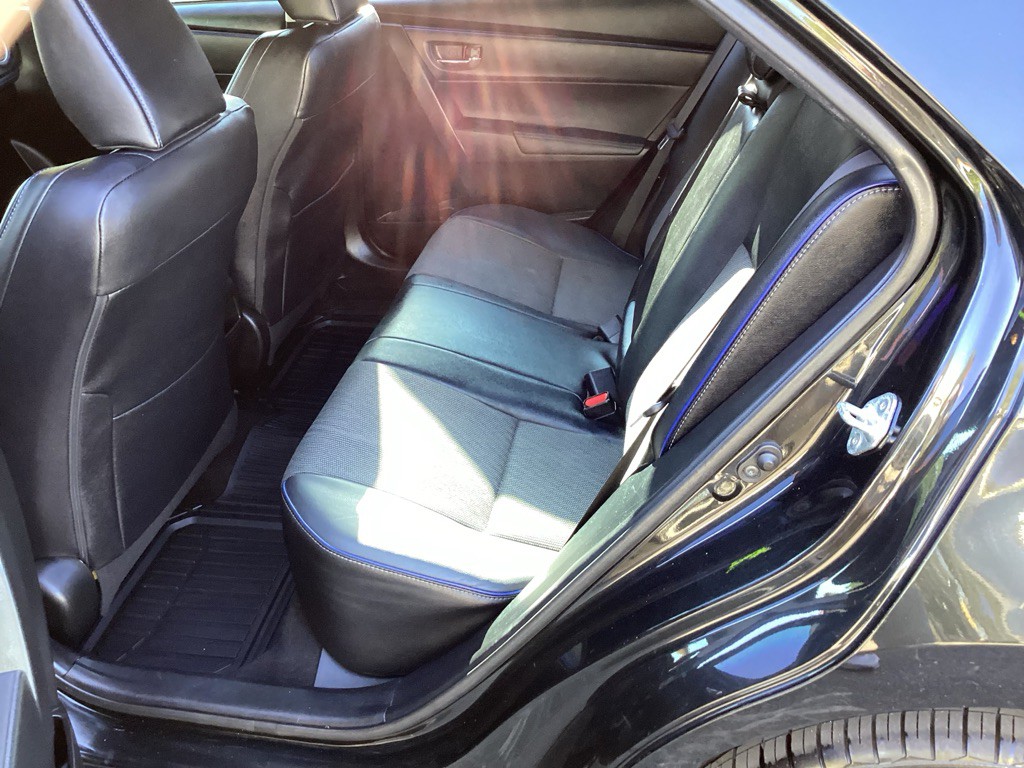 2018 Toyota Corolla Image 11