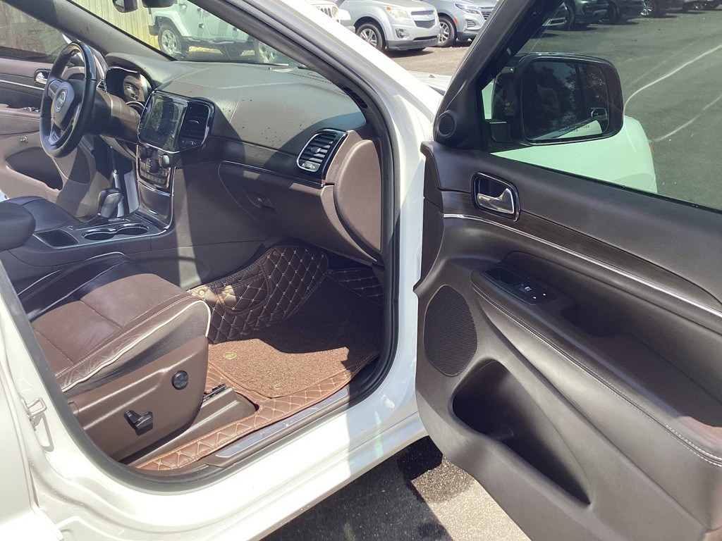 2019 Jeep Grand Cherokee Image 9
