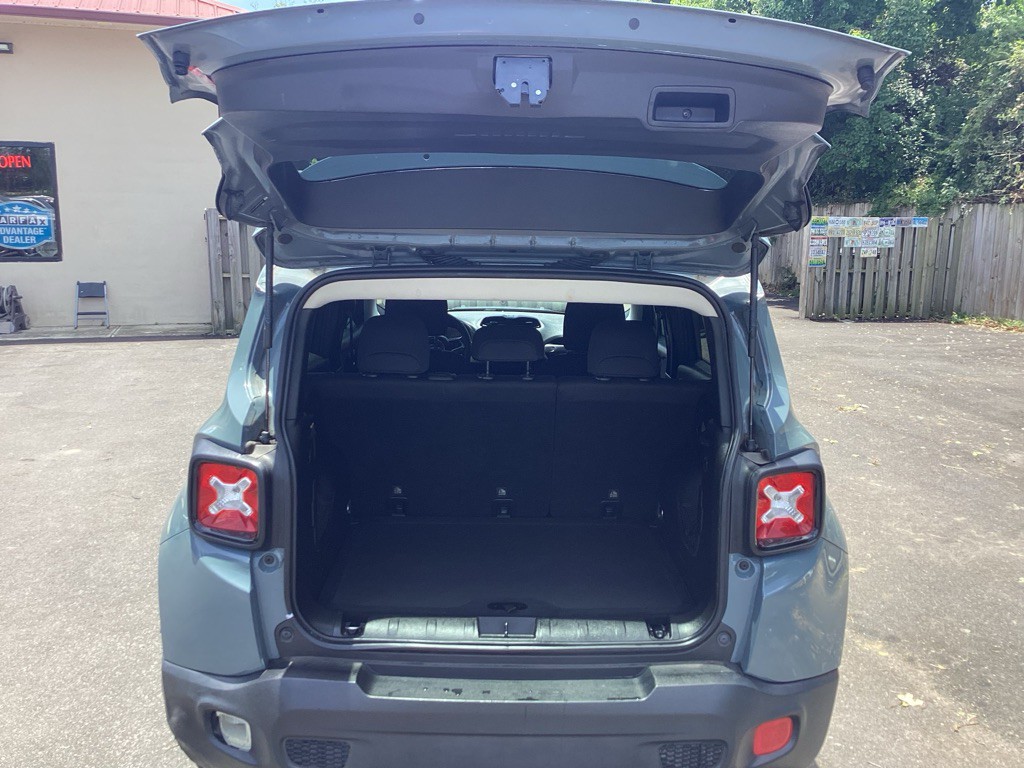 2018 Jeep Renegade Image 19